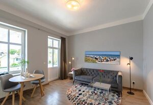 Villa Iduna / Ferienwohnung No. 6 - 1. OG mit Balkon nach Süden